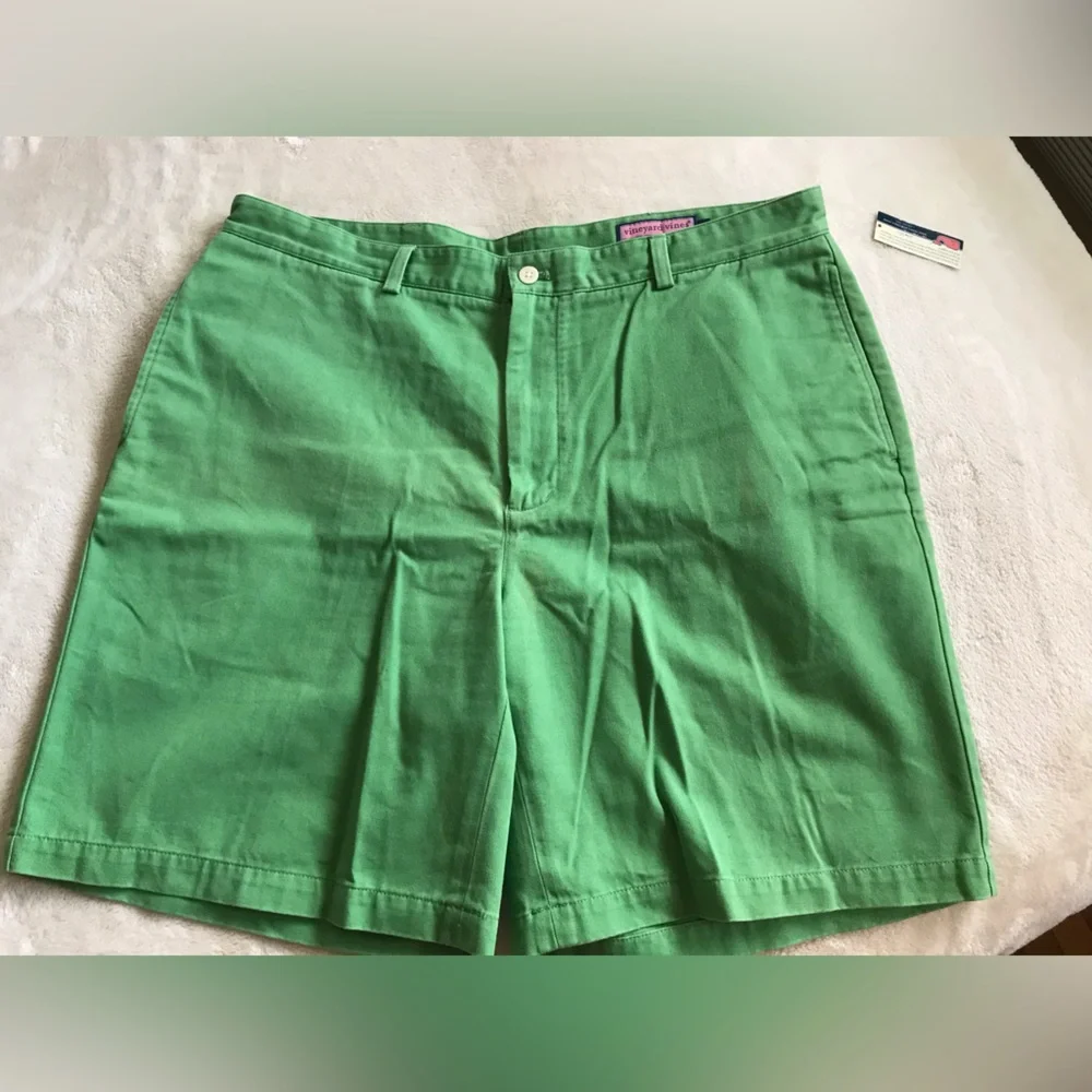 Vineyard Vines Men’s Flat Front Chino Shorts - Kelly Green